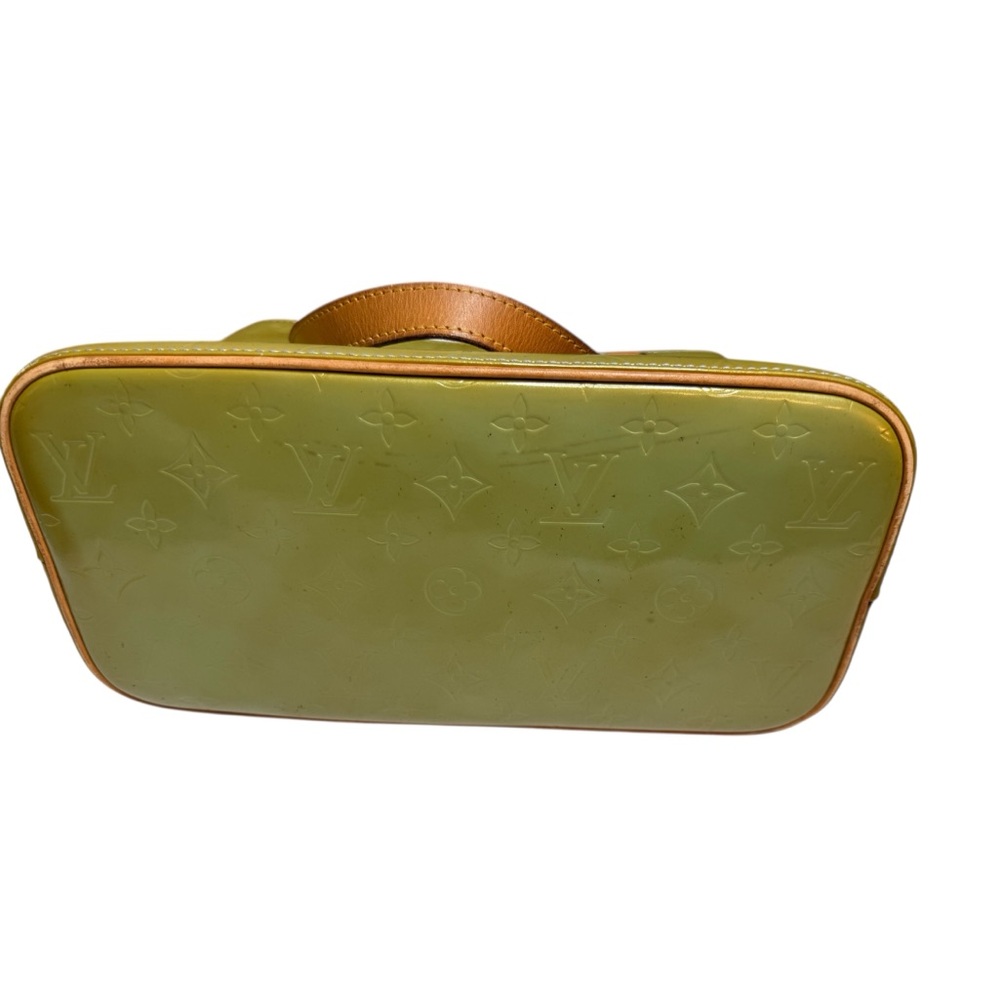 Louis Vuitton Vernis tote-see callouts - Picture 12 of 14